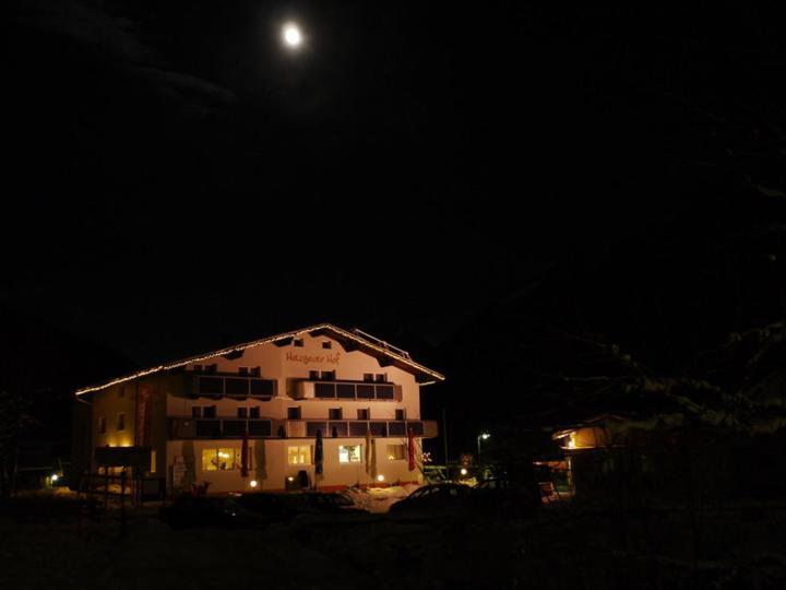 Holzgauerhof Bed & Breakfast Bagian luar foto