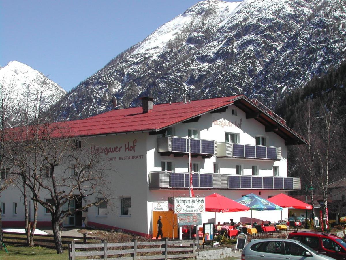 Holzgauerhof Bed & Breakfast Bagian luar foto